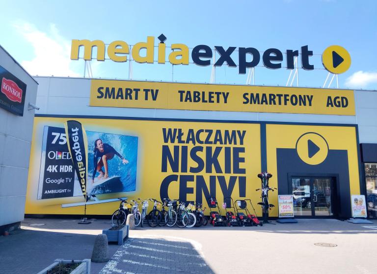 Media Expert Puck